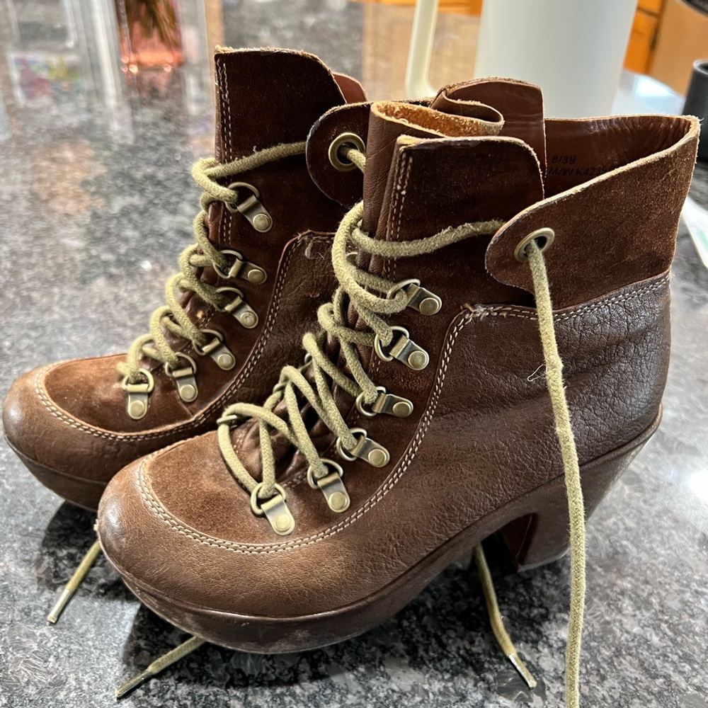 Kork-Ease Boots